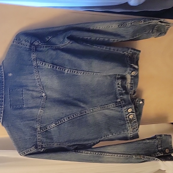 Jean Jacket - Picture 5 of 8